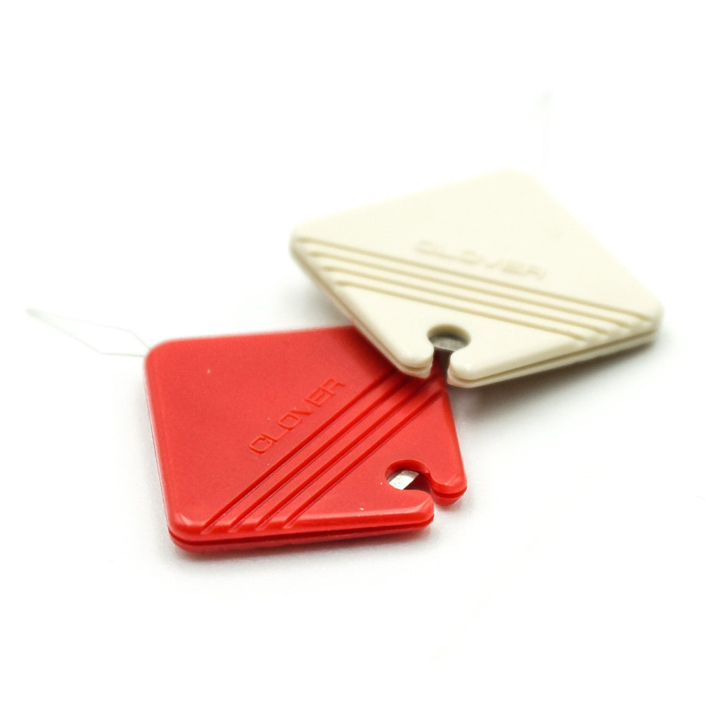 Threader with Cutter "Petit Cut"
