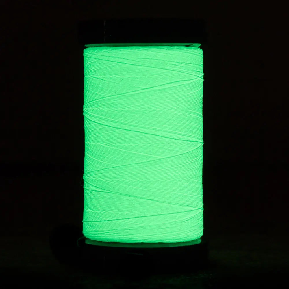 AR04 - Ahrora™ 40wt Glow in the Dark Polyester Lemon Lime Thread
