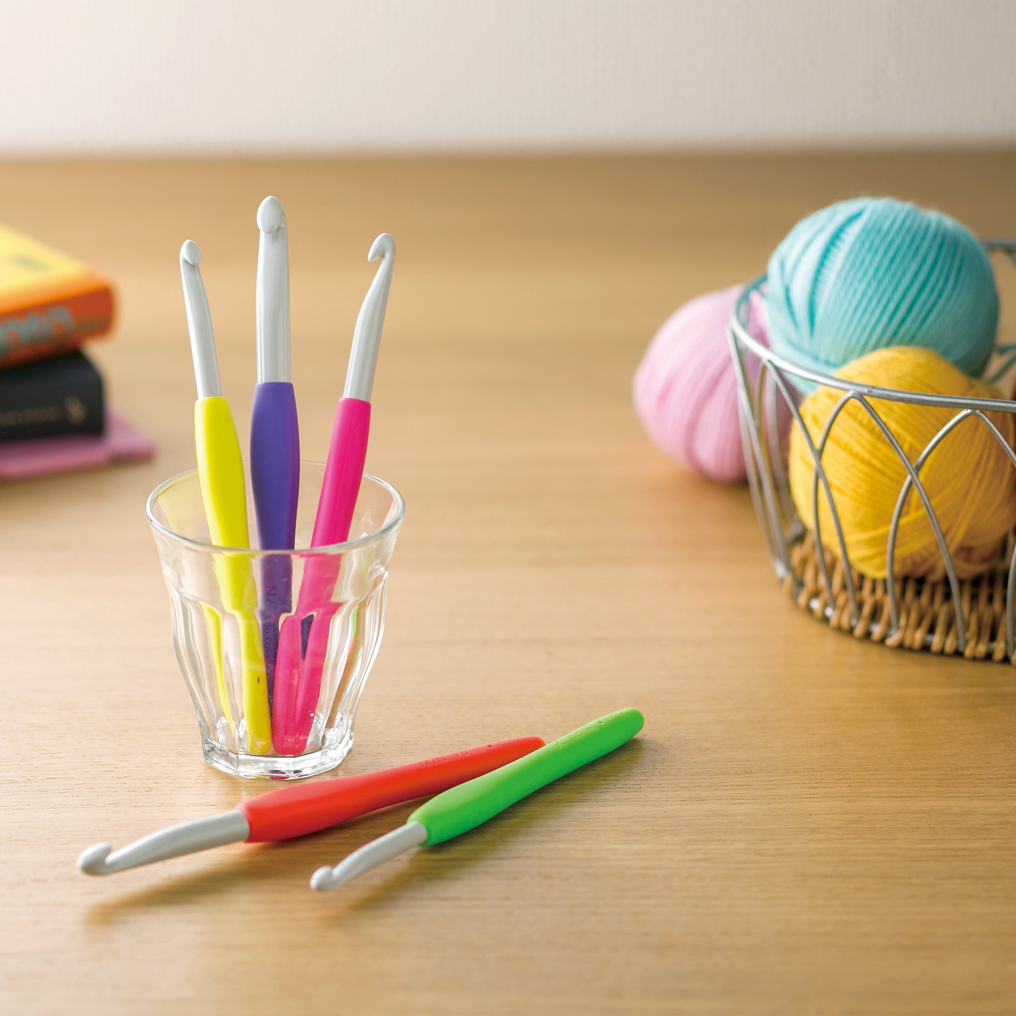 Amour Crochet Hook N/P (10.0 mm)