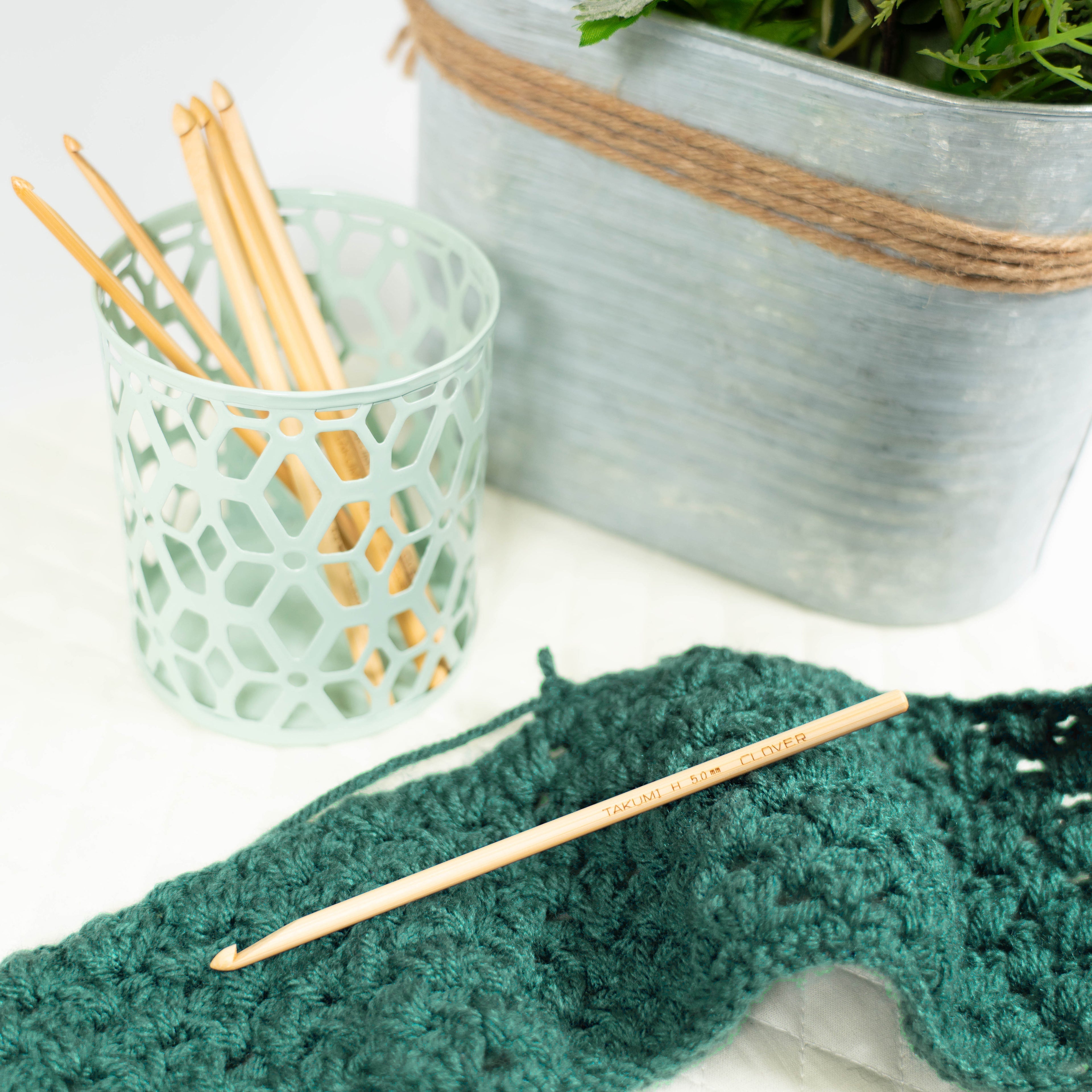 Bamboo Crochet Hook “Takumi®” H (5.0mm)