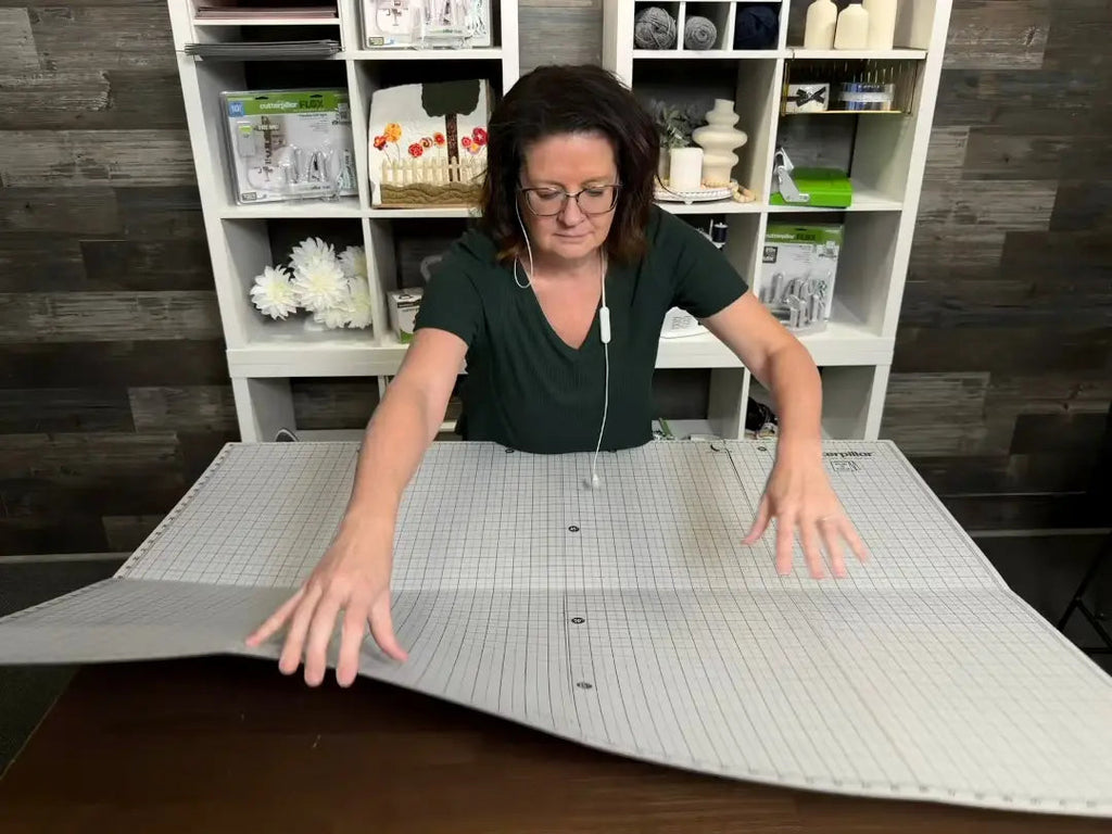 CUTTERPILLAR FLIP AND FOLD 48 SELF-HEALING CUTTING MAT CutterPillar