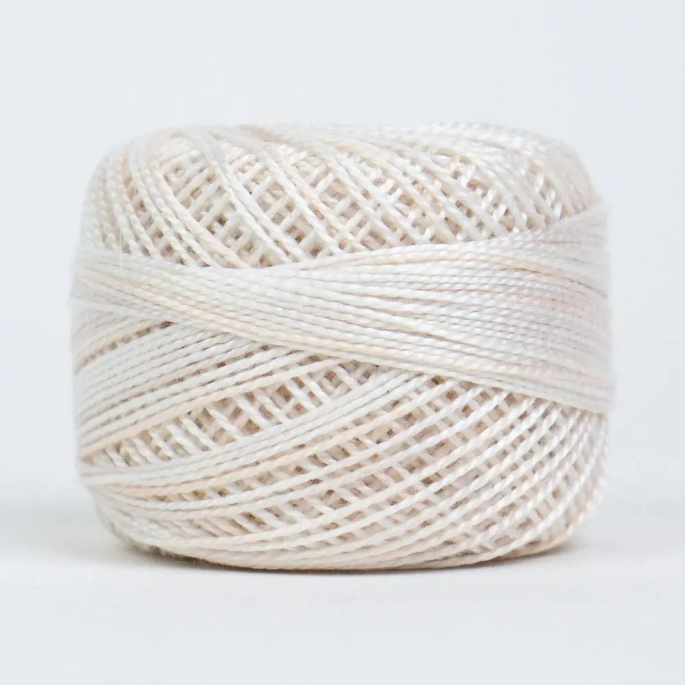 EL5GM-1011 - Eleganza™ 8wt Egyptian Cotton Pastel Peach Thread