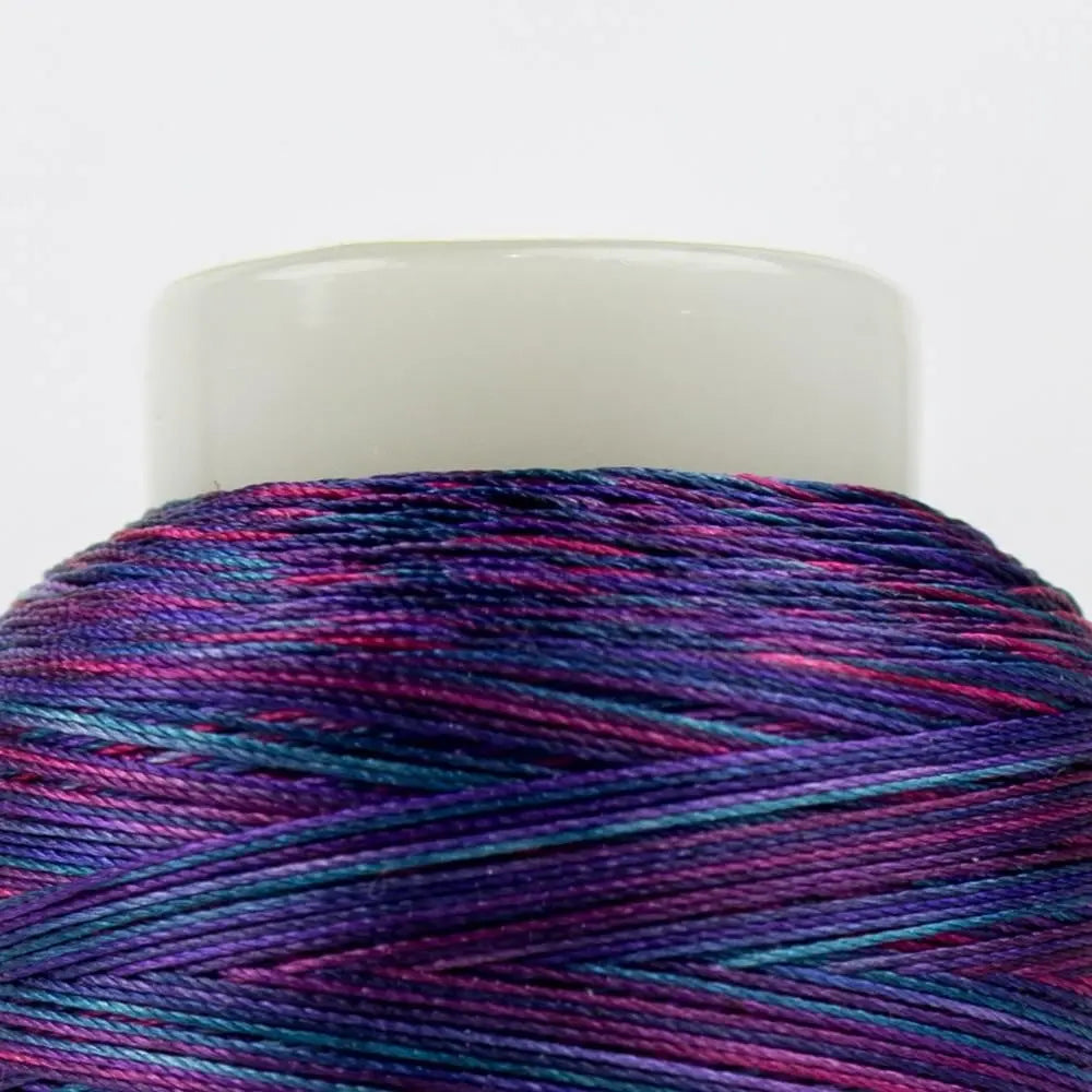 FB36 - FabuLux™ 40wt Trilobal Polyester First Love Thread