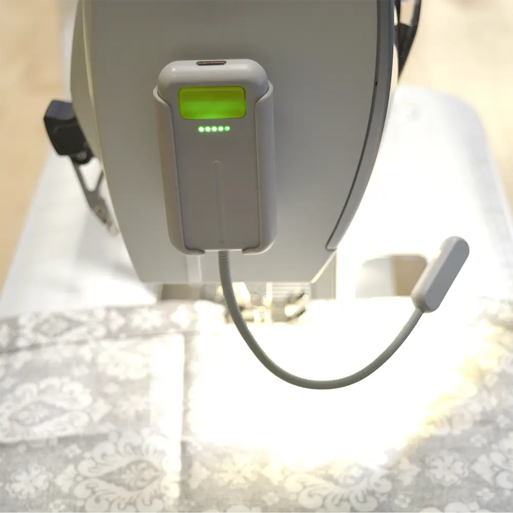 FLEX SEWING MACHINE LIGHT