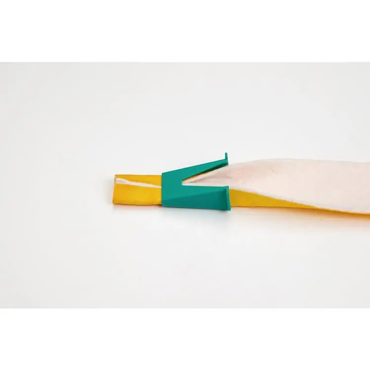 Fabric Tube Maker 4022 Clover #1
