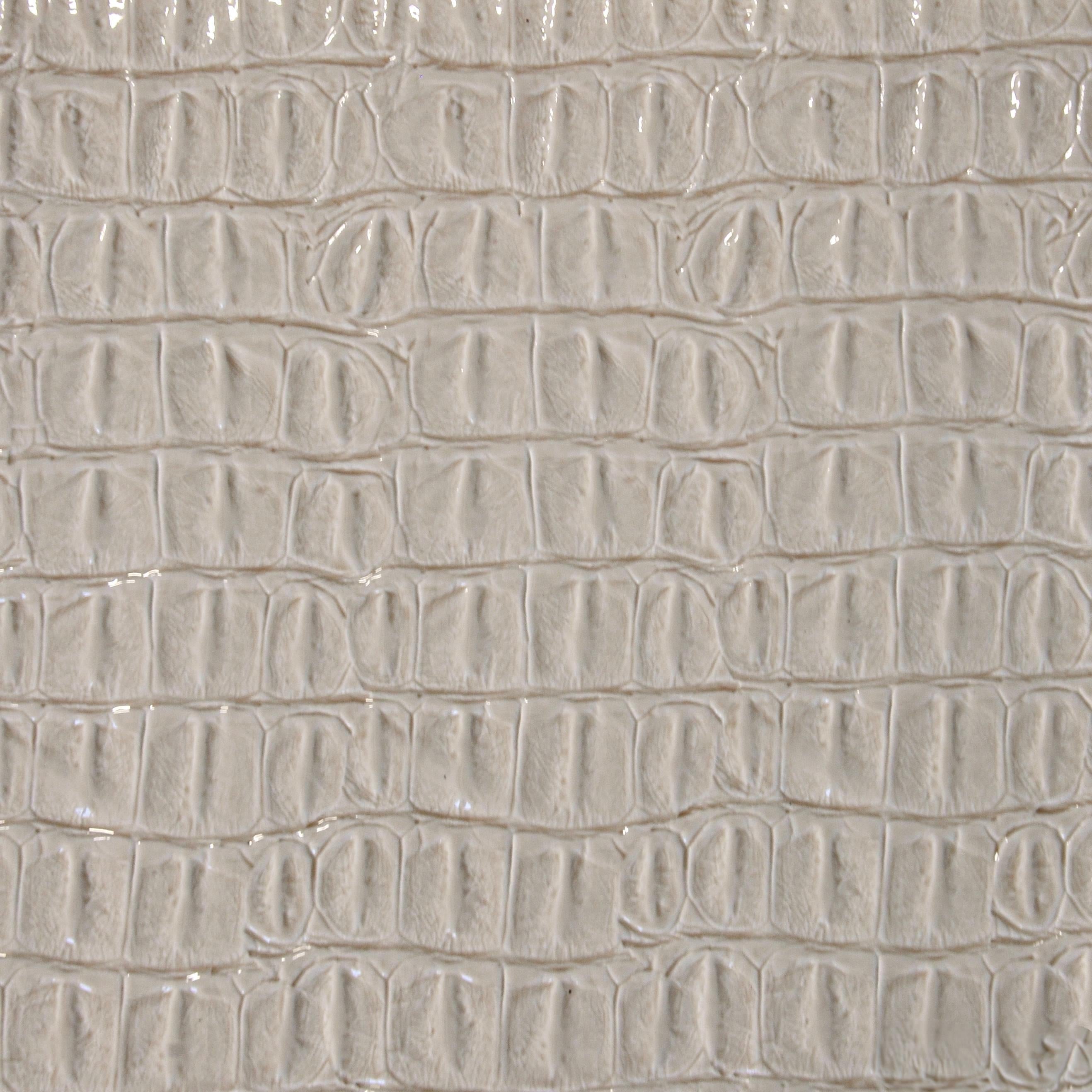 Faux Crocodile Vinyl Fabric, 17 in. X 36 in.  Embossed Vegan Leather for DIY Crafts, Home Decor