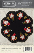 Gnome Christmas Scalloped Mat
