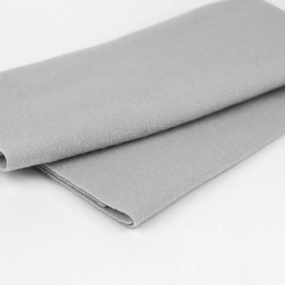 LN01 - Pearl Grey Merino Wool Fabric