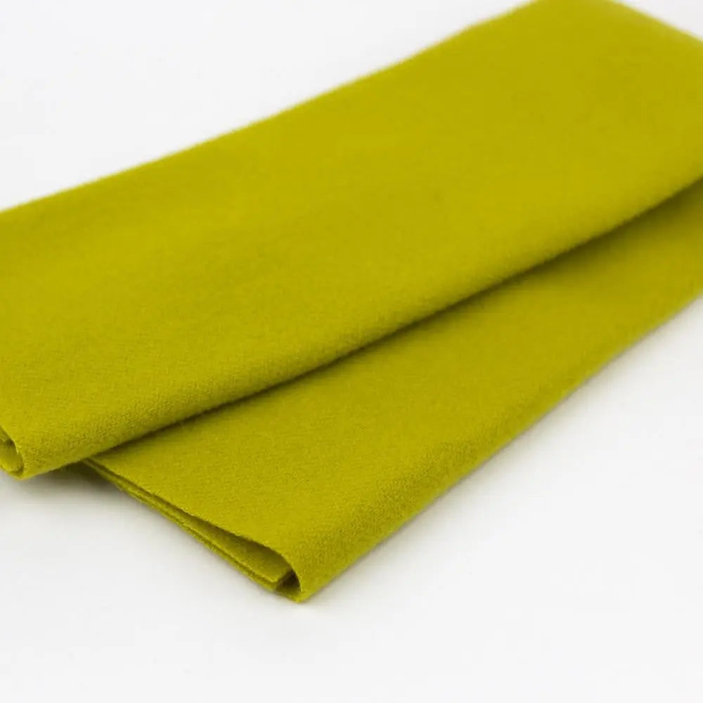 LN11 - Artichoke Merino Wool Fabric