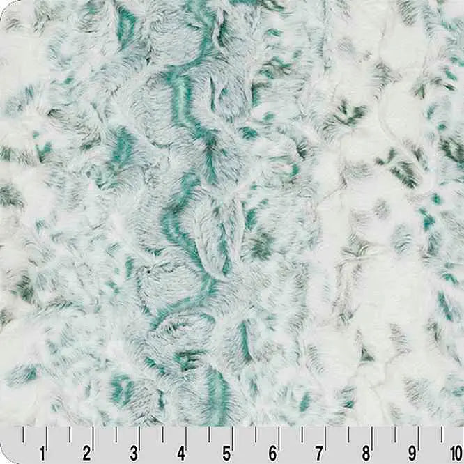Mallard Luxe Cuddle Snowy Owl 58/60" Fabric per yard