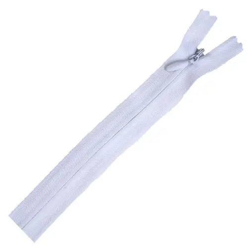 Poly Invisible Zipper 20 - 22" F8422-1 by Coats & Clark
