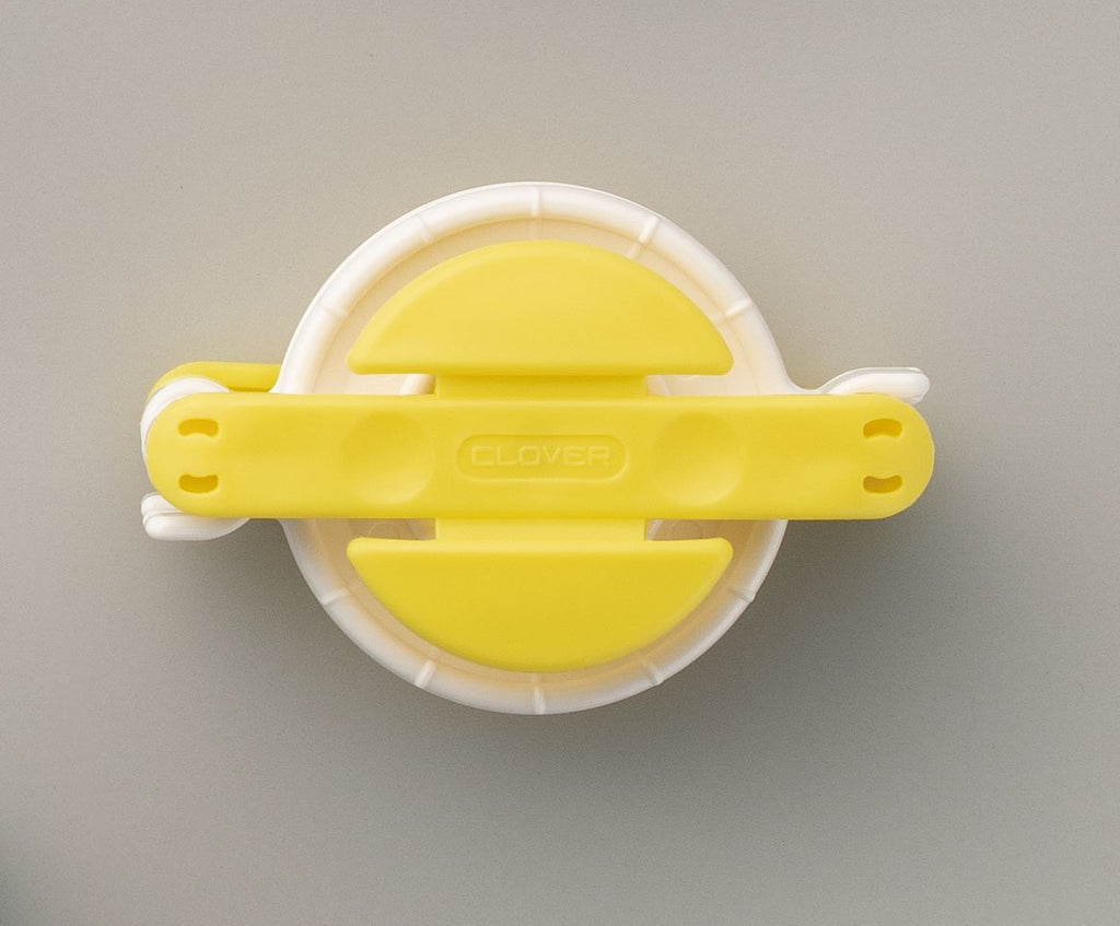 Pom-Pom Maker Set