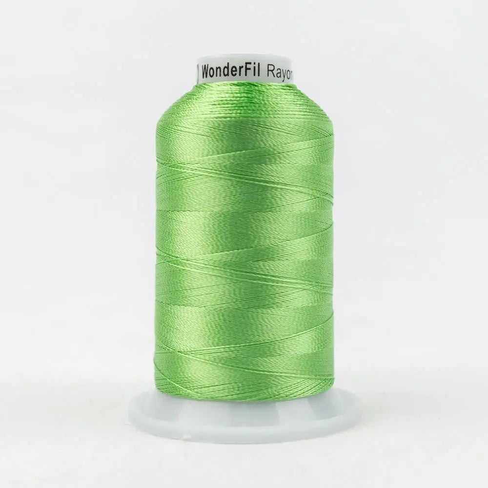 R4108 - Splendor™ 40wt Rayon Grass Green Thread