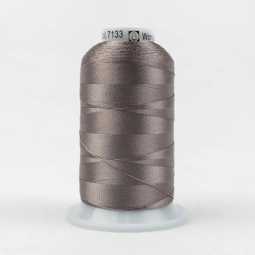 R7133 - Splendor™ 40wt Rayon Iron Thread