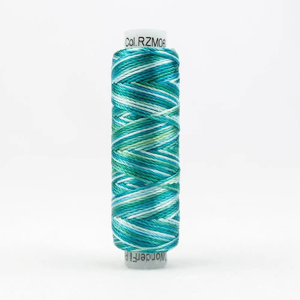 SSRZM06 - Razzle™ 8wt Rayon Tropical Teal Thread