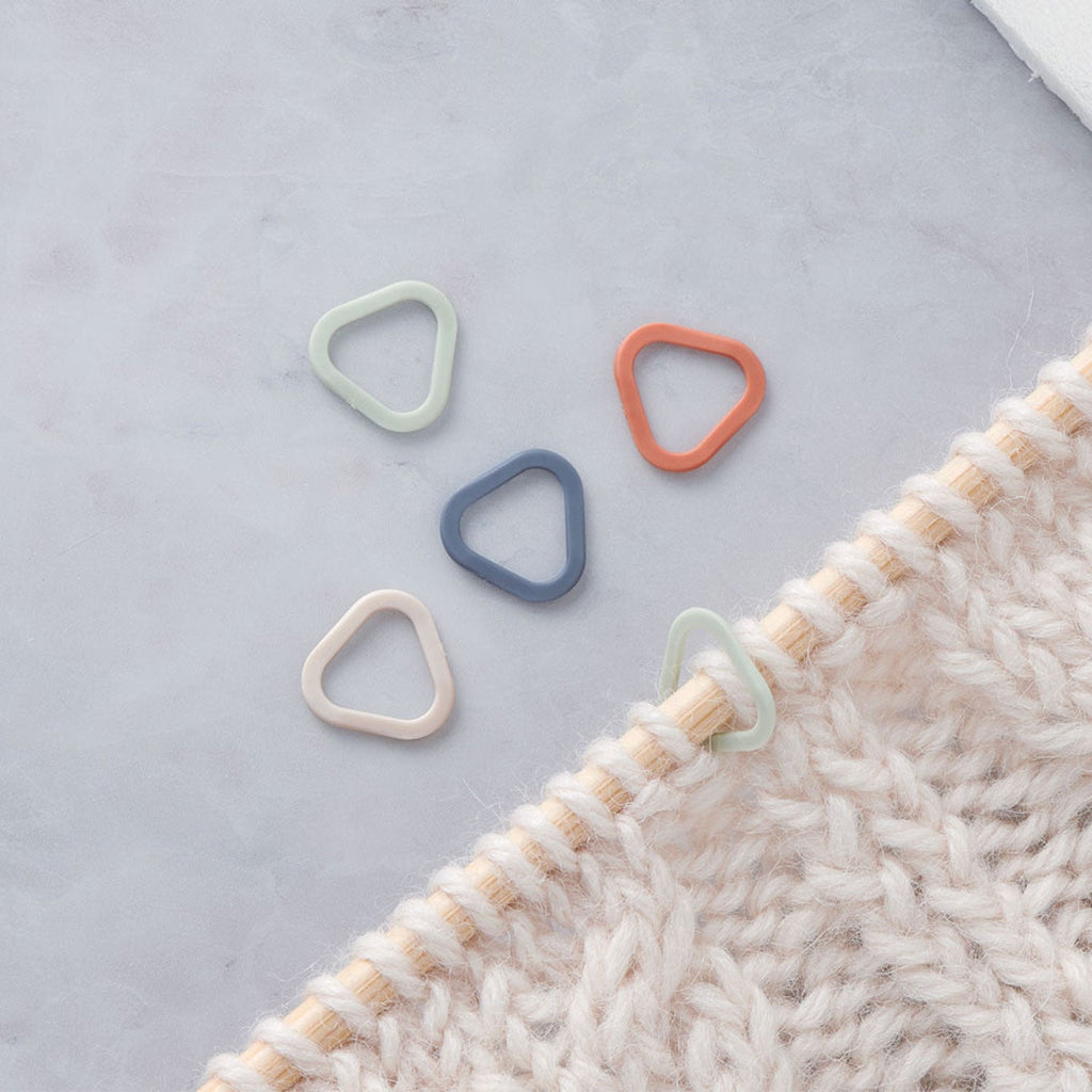 Soft Stitch Markers (Triangle) Medium