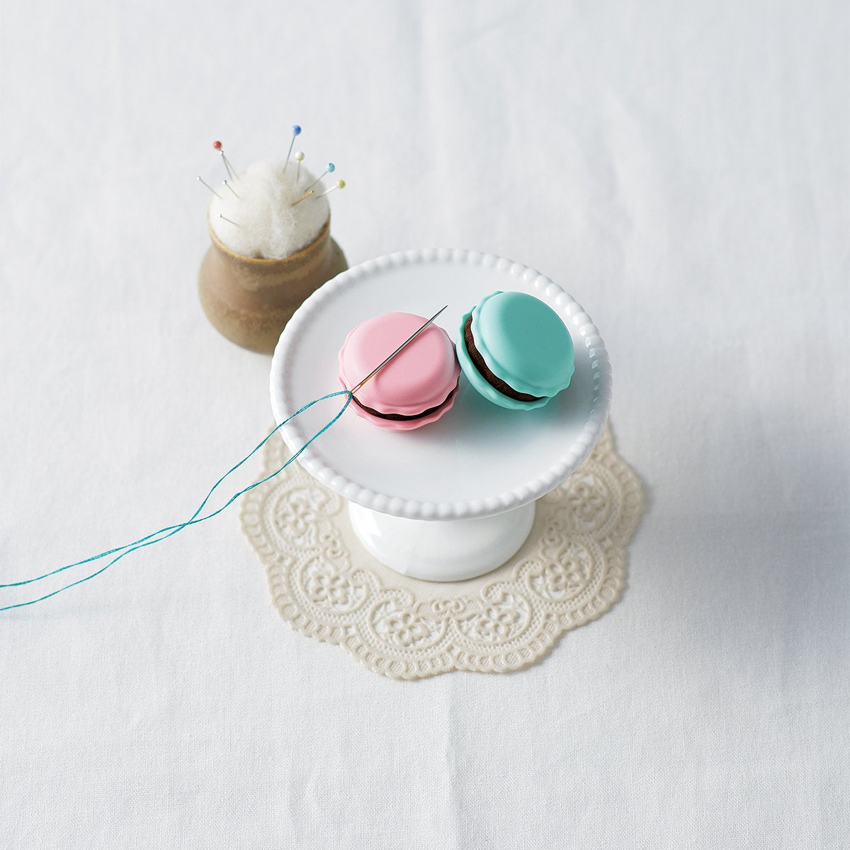 Sweet 'n Sharp Macaron (Pistachio)